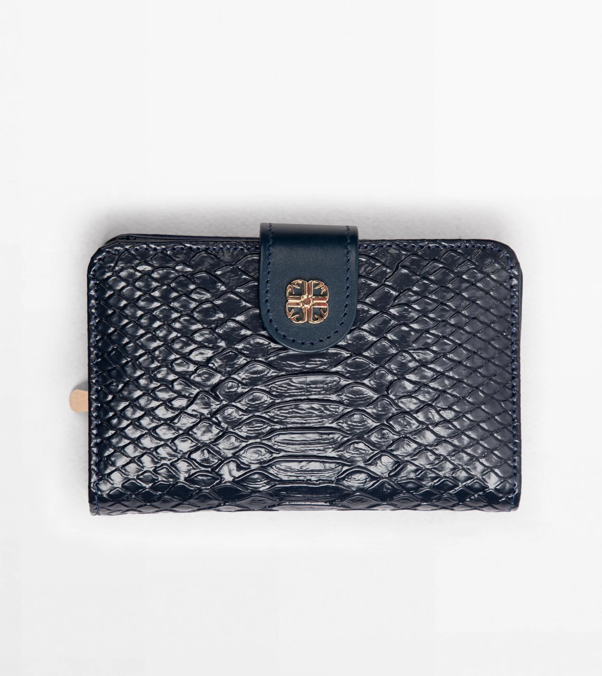 رنگ سرمه ای