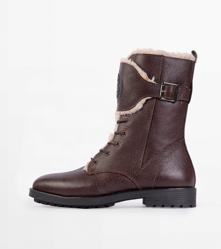 رنگ قهوه ای