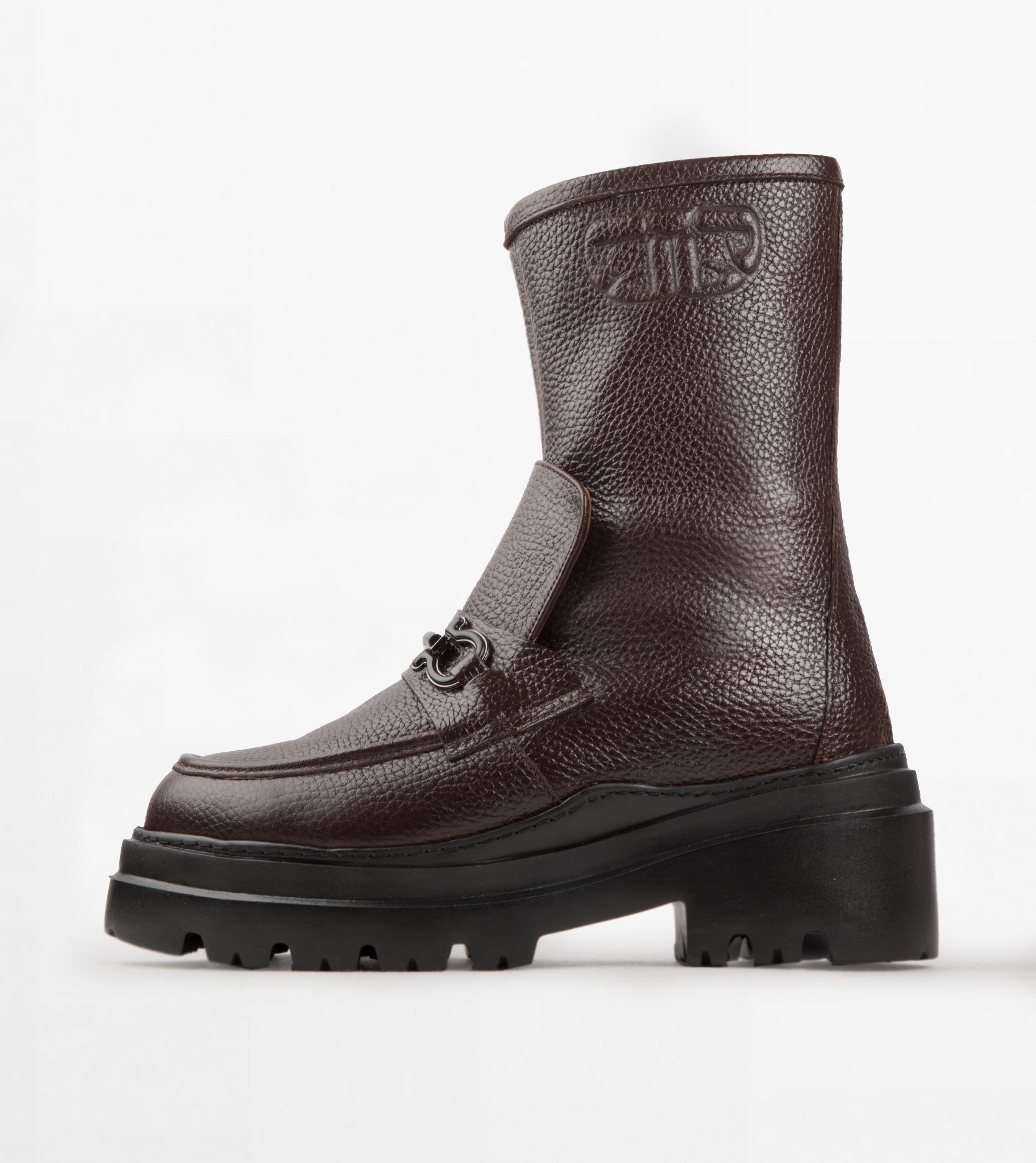 رنگ قهوه ای