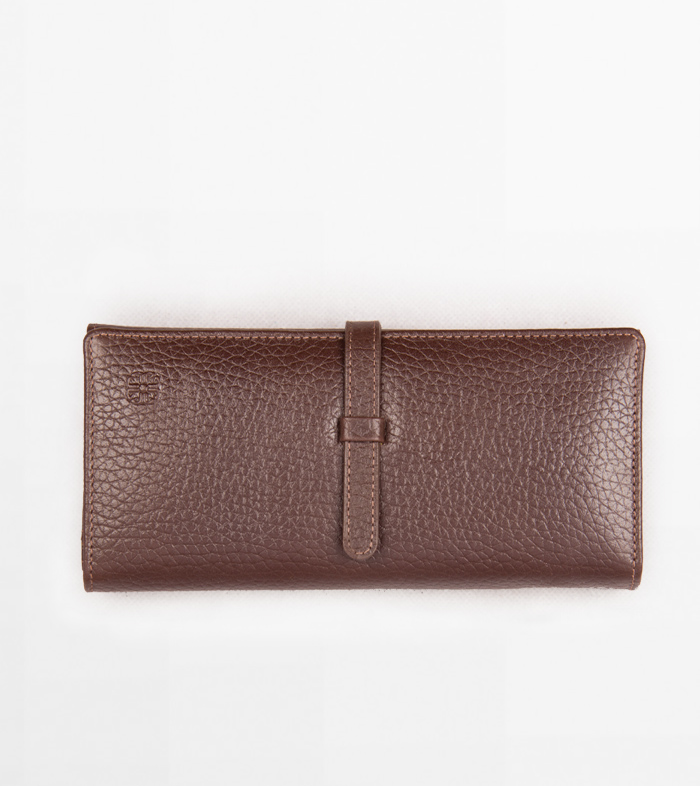 رنگ قهوه ای