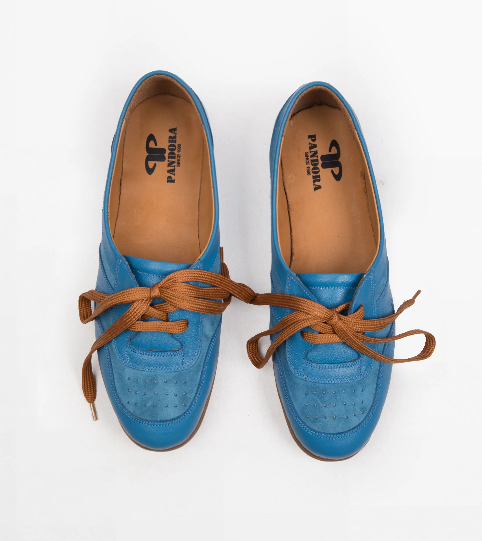 کفش اسپرت چرم زنانه کد 18226 - تصویر شماره 1